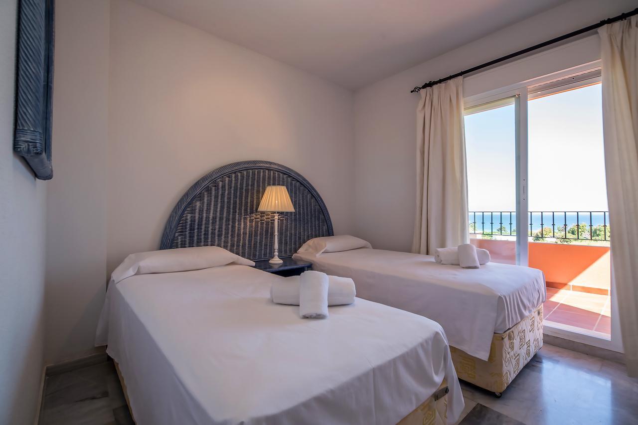 Los Hidalgos Penthouse Manilva Exteriör bild